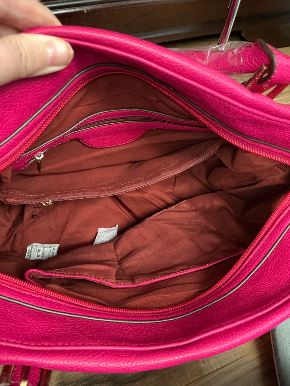 NEW Hot PINK Floral BAG Handbag TOTE Several inside pockets & zippers - Picture 5 of 7